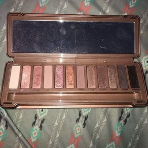 Urban Decay Naked 3 Palette ❤️